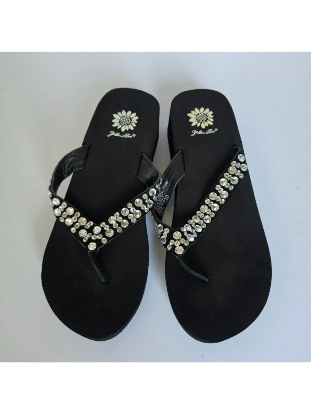 Yellow Box Rhinestone Flip Flops Black Wedge Comfort Thong Sandals. Size 10 - Picture 2 of 9